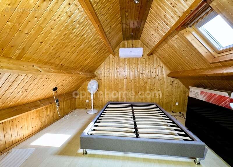 Maison familiale avec 4 chambres, terrain de 9 000 m², dépendances et vie de plain-pied possible - Belle Vie en Auge(14270) - photo 25