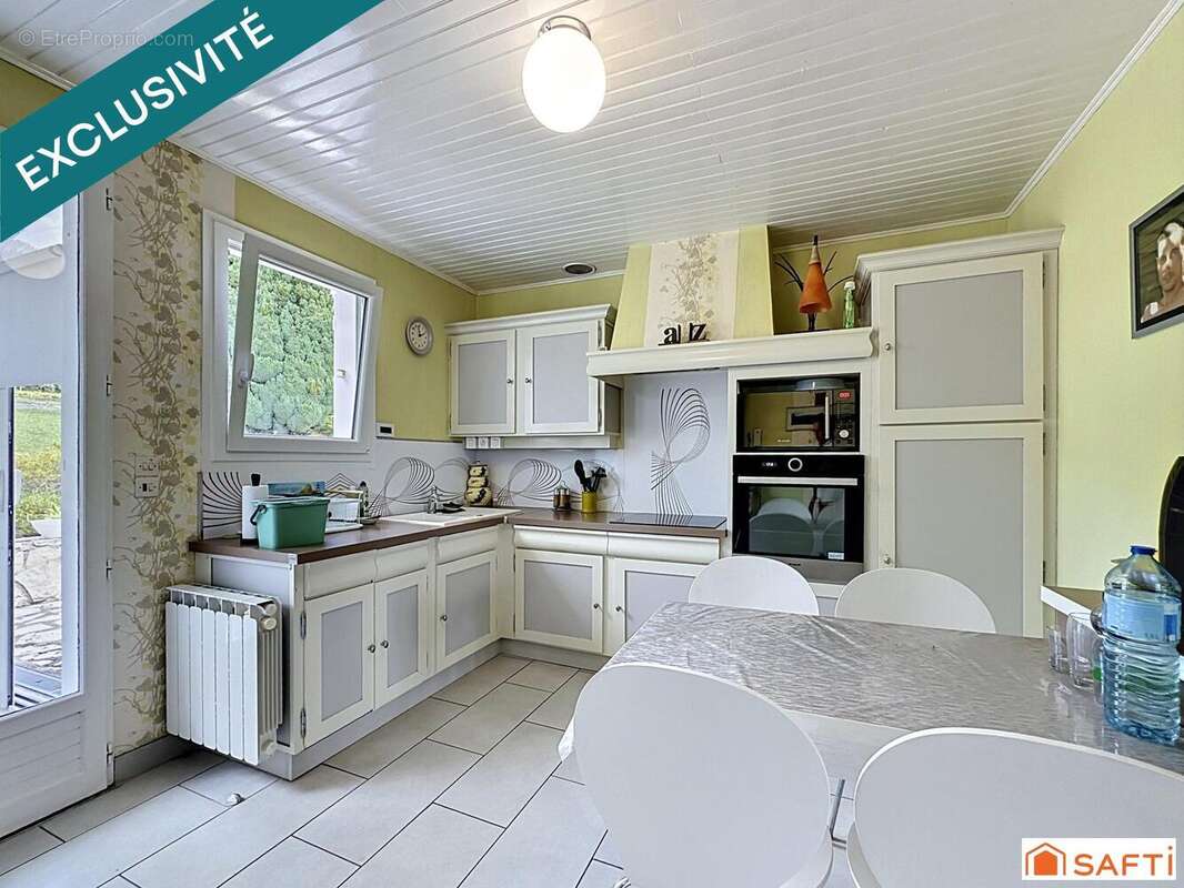 Photo 2 - Maison à PARON