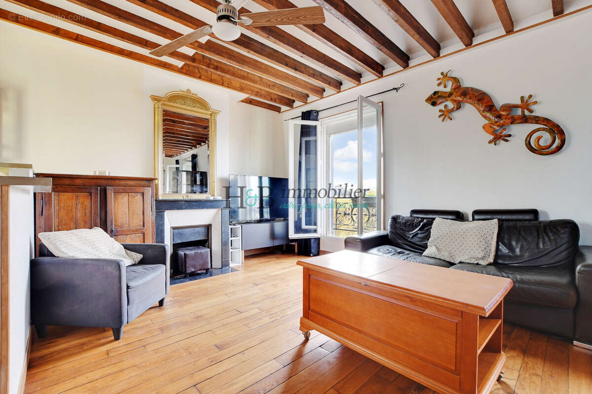 Appartement à PARIS-12E