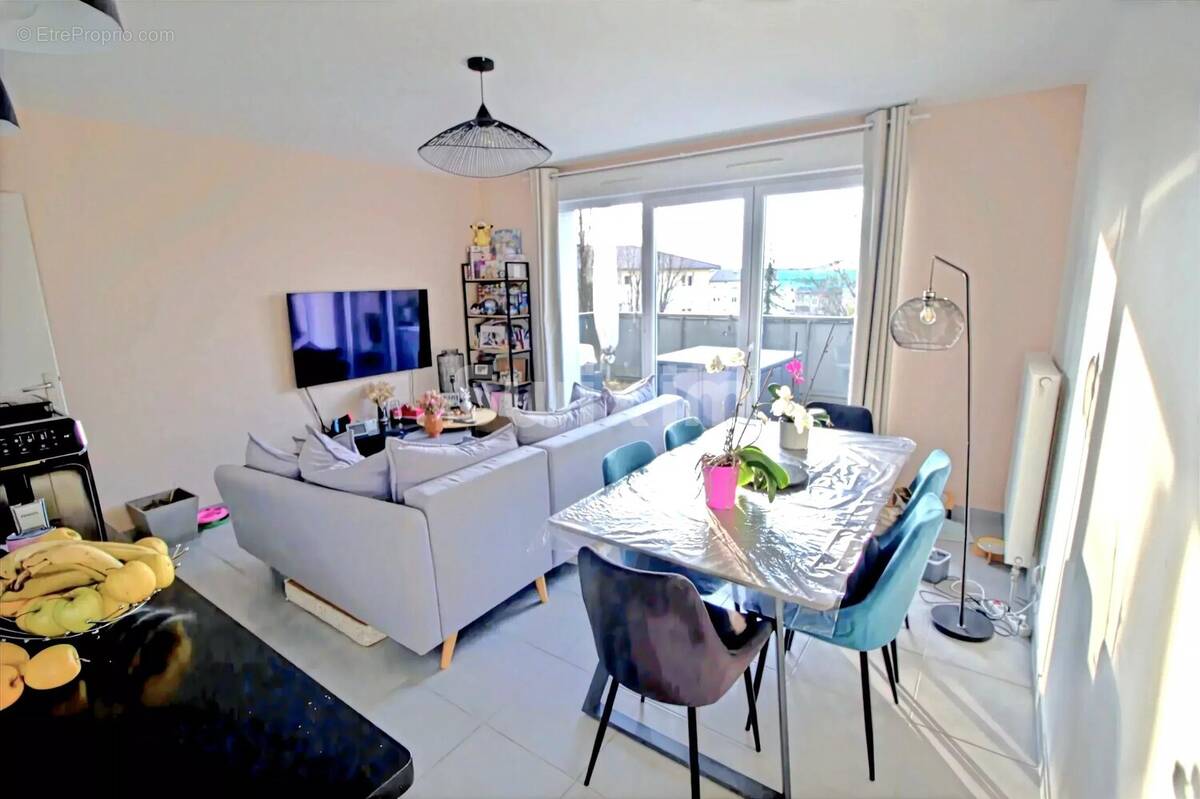 Appartement à SCIEZ