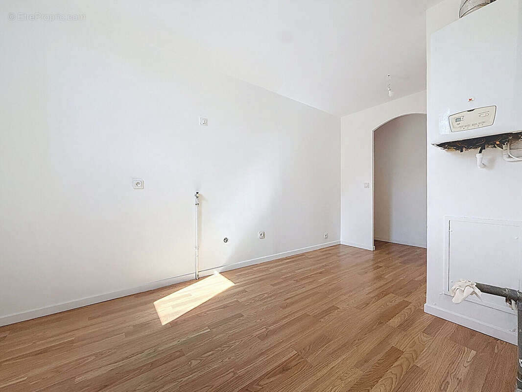 Appartement à VALBONNE