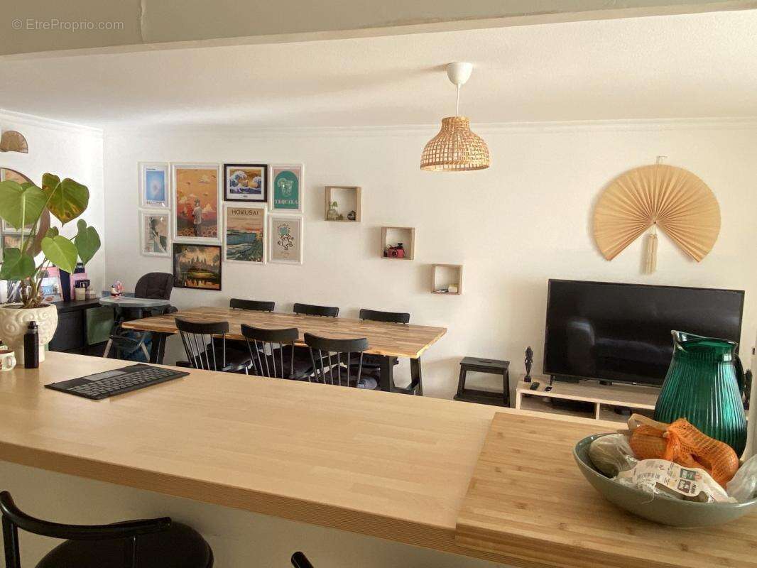 Appartement à VILLENEUVE-LOUBET