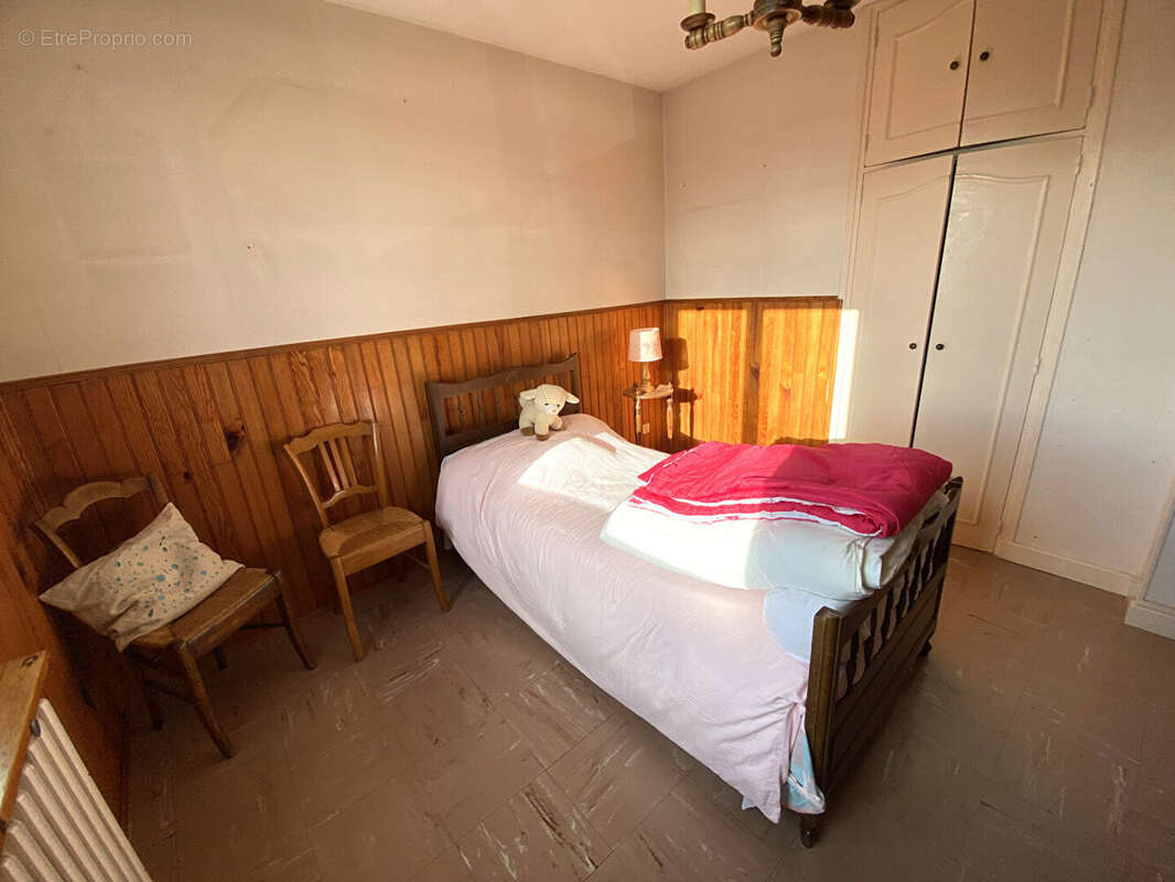 Maison à PARAY-LE-MONIAL