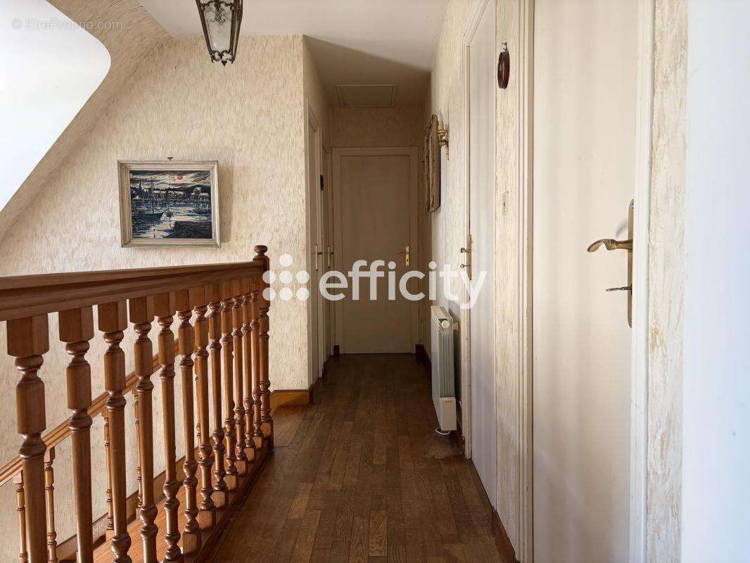 Maison 145 m² à Ploemeur  - photo 5