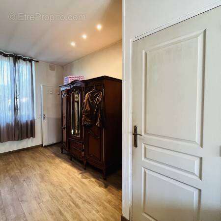 1 n°8 - Maison à PENDE