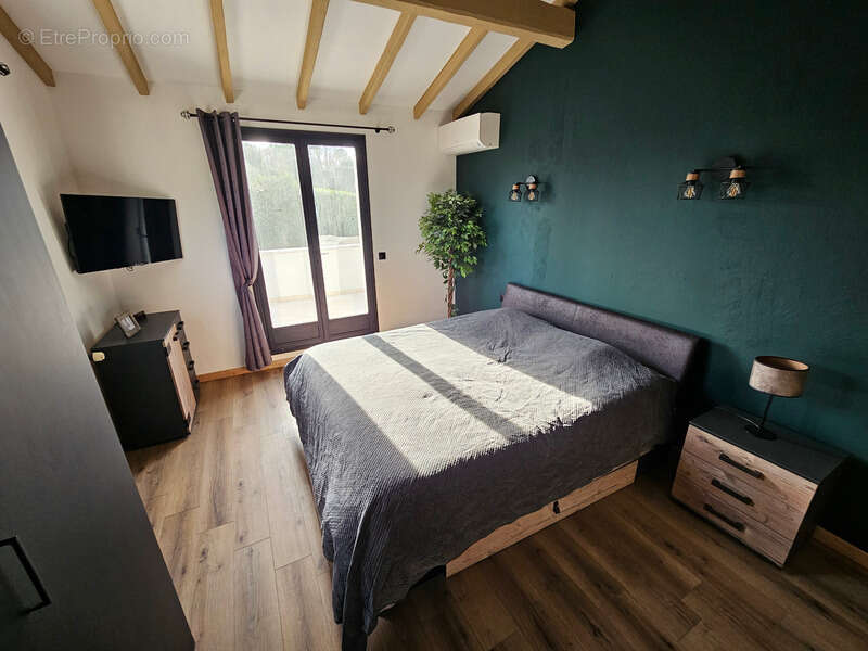 Maison à ROQUEFORT-LES-PINS