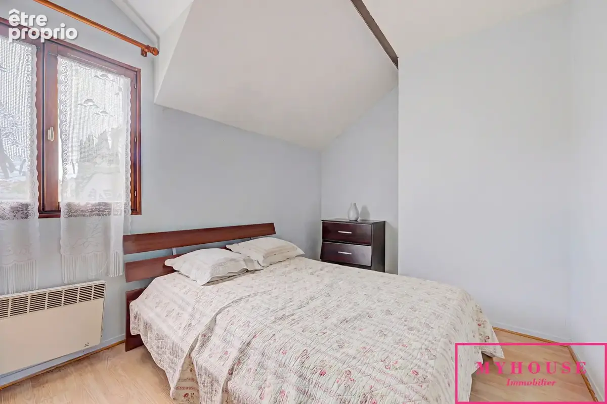 MAISON FAMILIALE 6 Pièces 130m2 10 min 'Métro ligne 4' - photo 8
