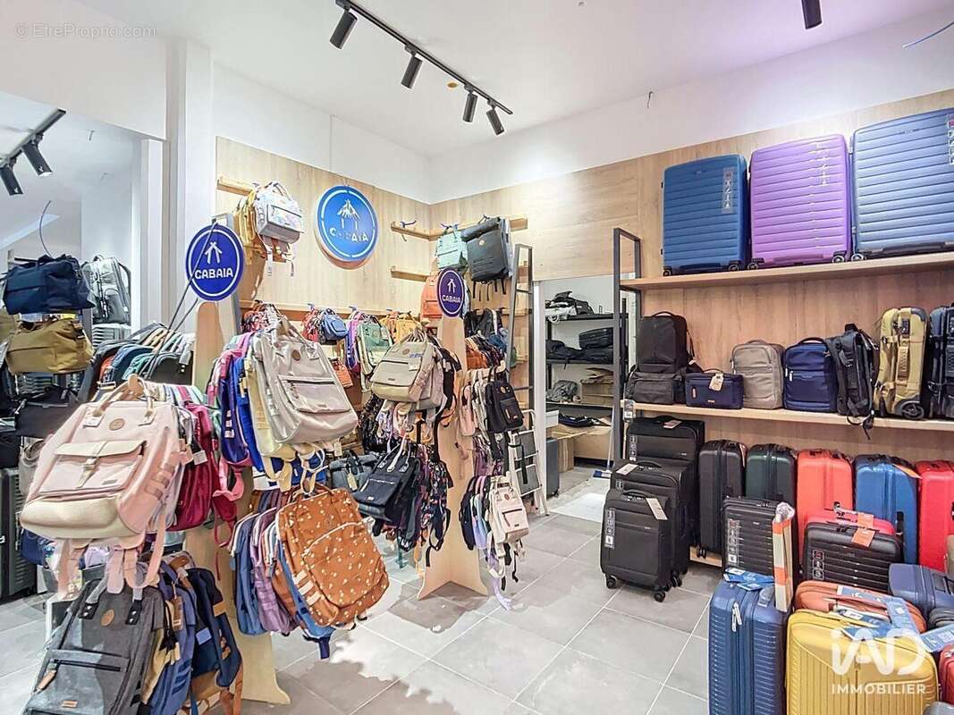 Photo 4 - Commerce à SCEAUX