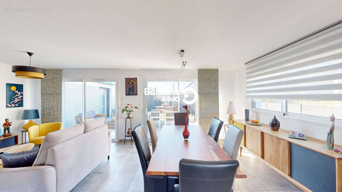 Maison à PLOUGONVELIN