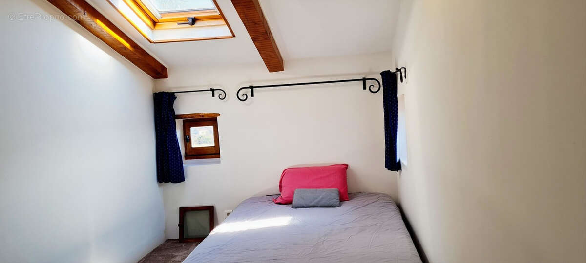 Maison à BOISSET-ET-GAUJAC