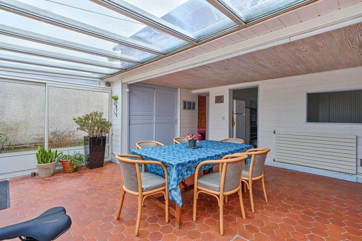 Maison à SAVIGNY-SUR-ORGE