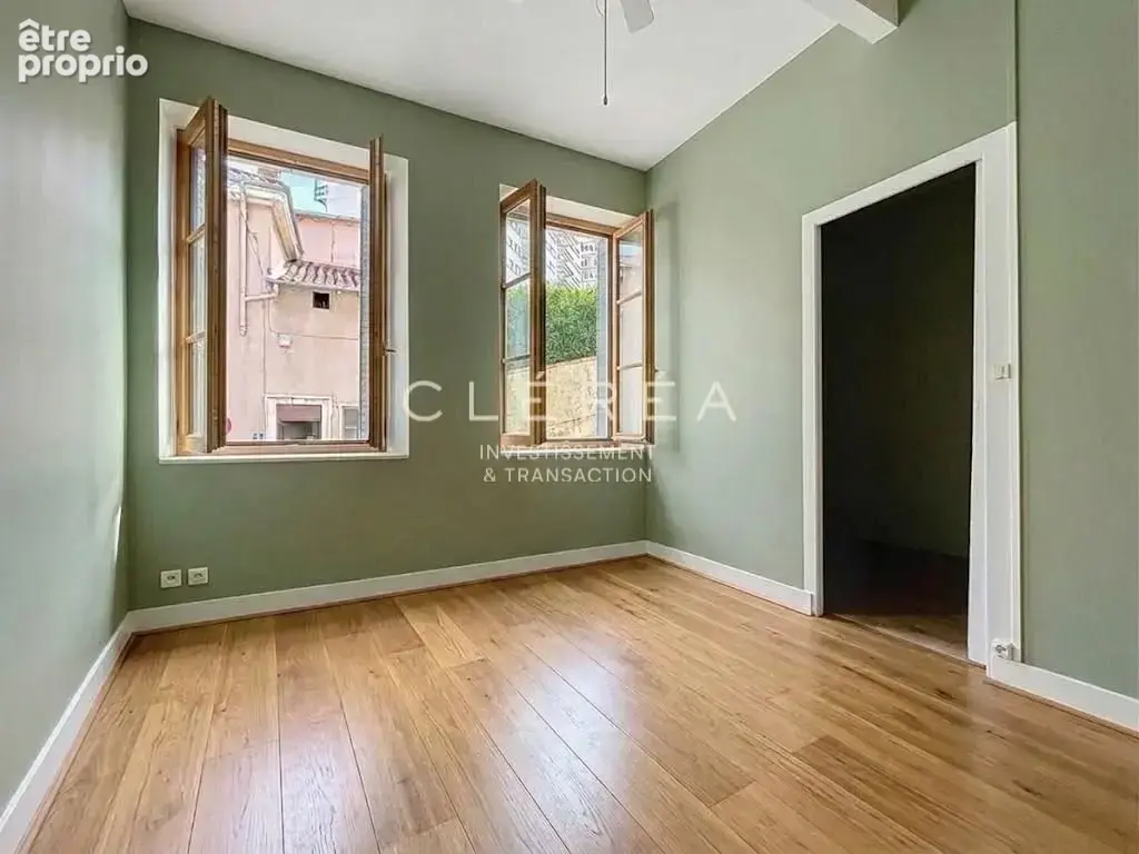 Photo Maison à Lyon-4e au prix de 315 000€