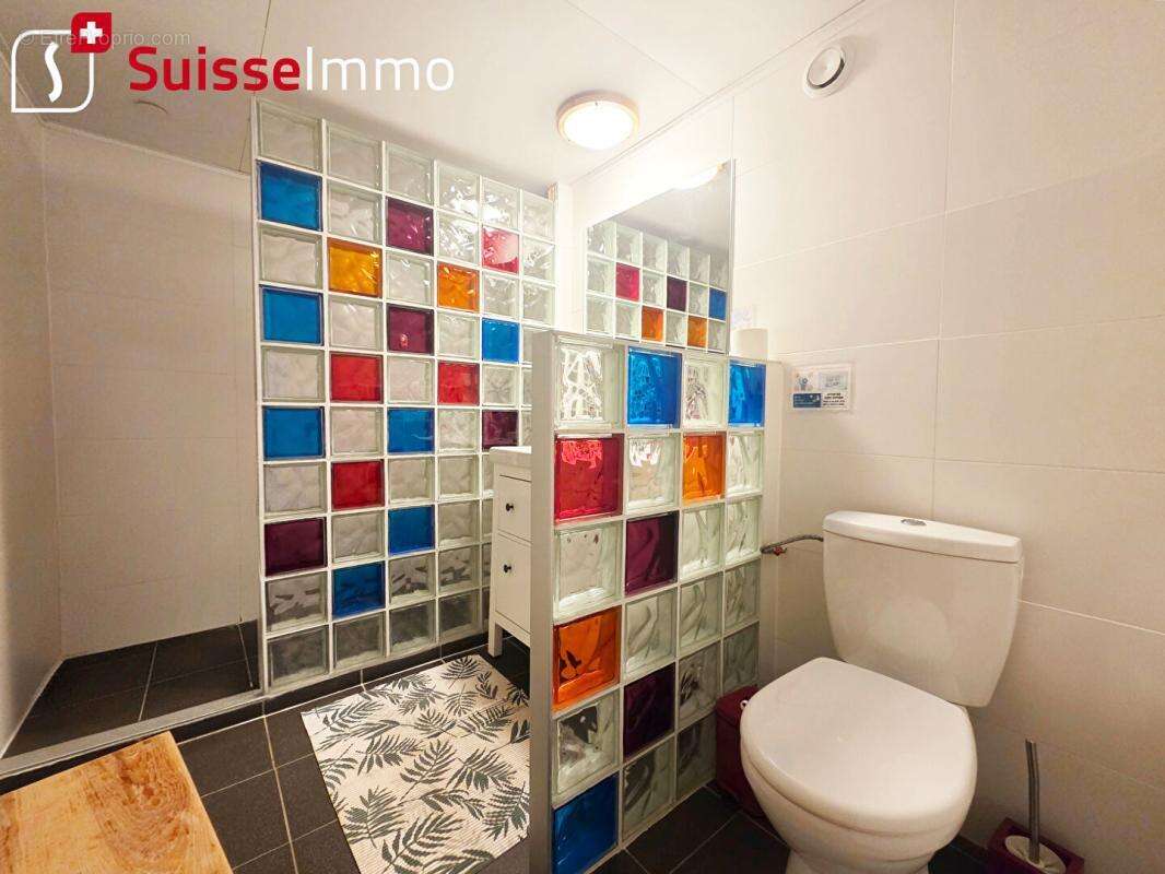 Maison à COLOMBOTTE