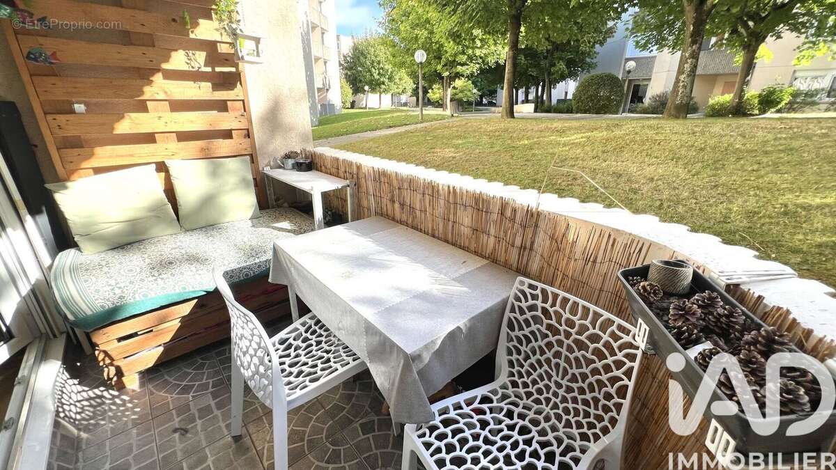 Photo 3 - Appartement à MONTIGNY-LE-BRETONNEUX