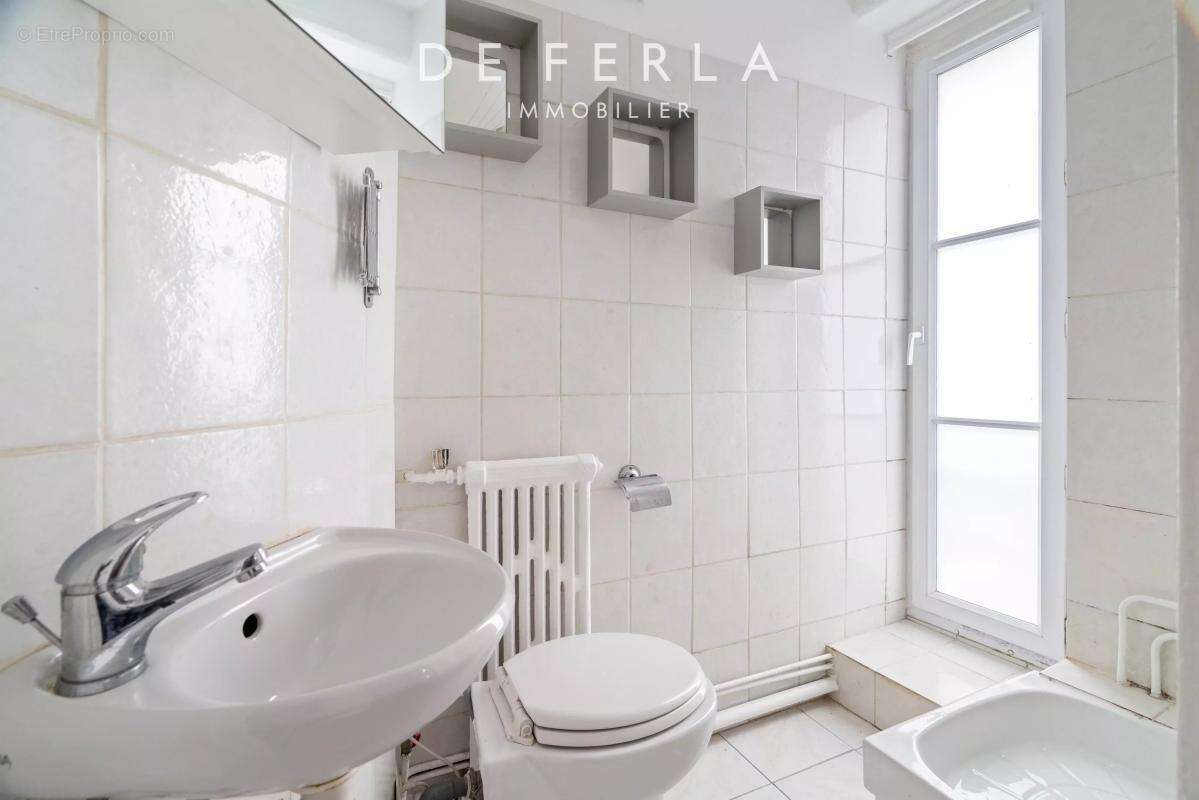 Appartement à PARIS-6E