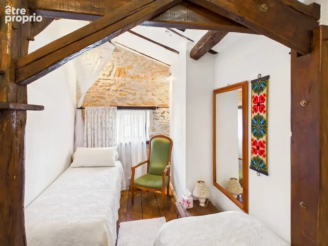 Deux maisons avec piscine, jacuzzi, grande grange et vue sur la campagne - photo 17