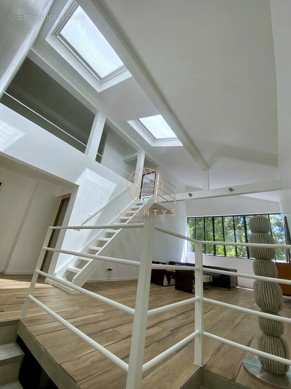 Appartement à NEUILLY-PLAISANCE