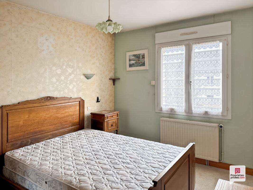 Maison à SABLE-SUR-SARTHE