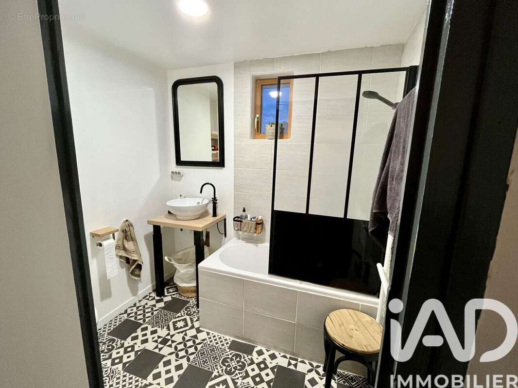 Photo 6 - Maison à LEZOUX