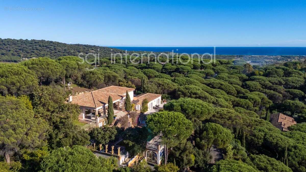 Maison à RAMATUELLE
