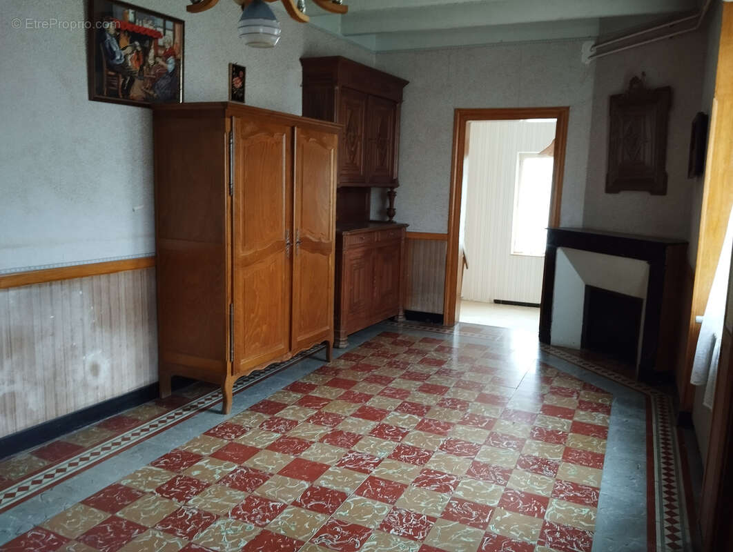 Maison à BAGAT-EN-QUERCY