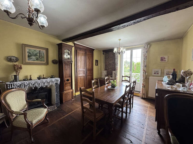 Spacieuse maison de village, a Riberac. - photo 2