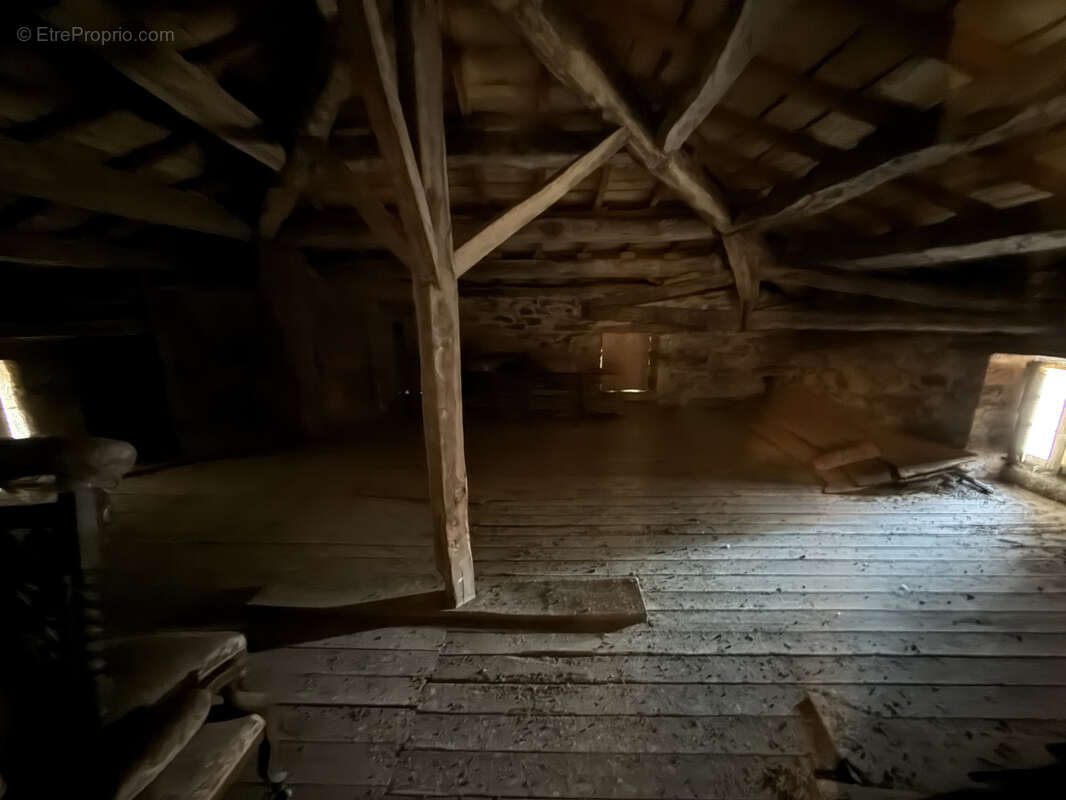 Maison à VABRES-L'ABBAYE