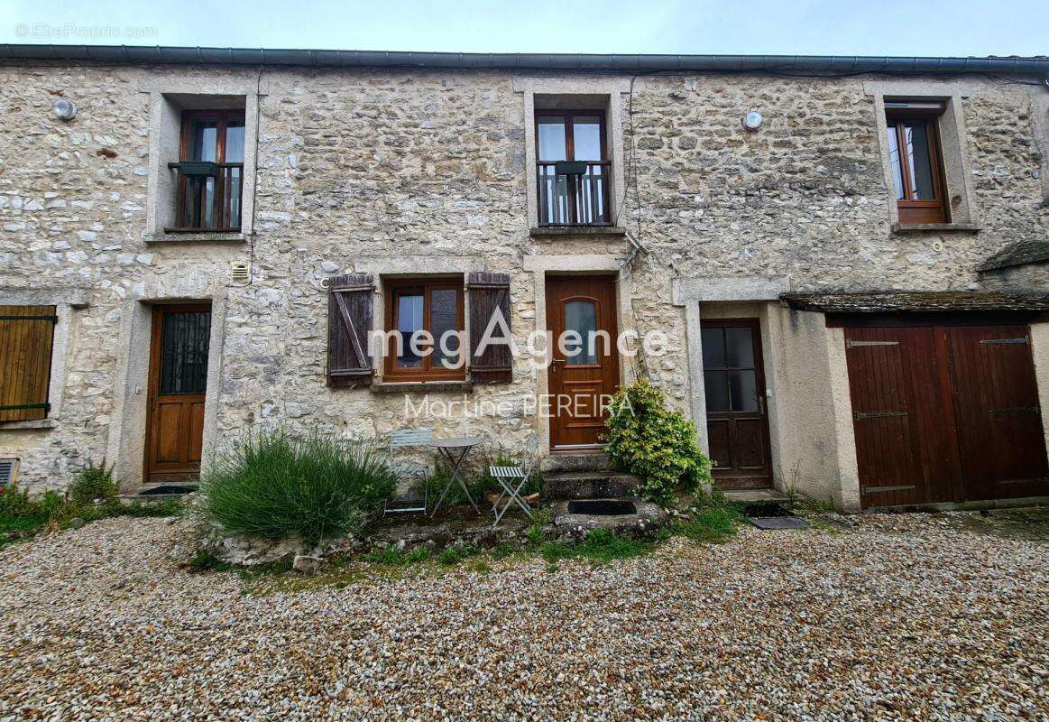 Appartement à GUERVILLE