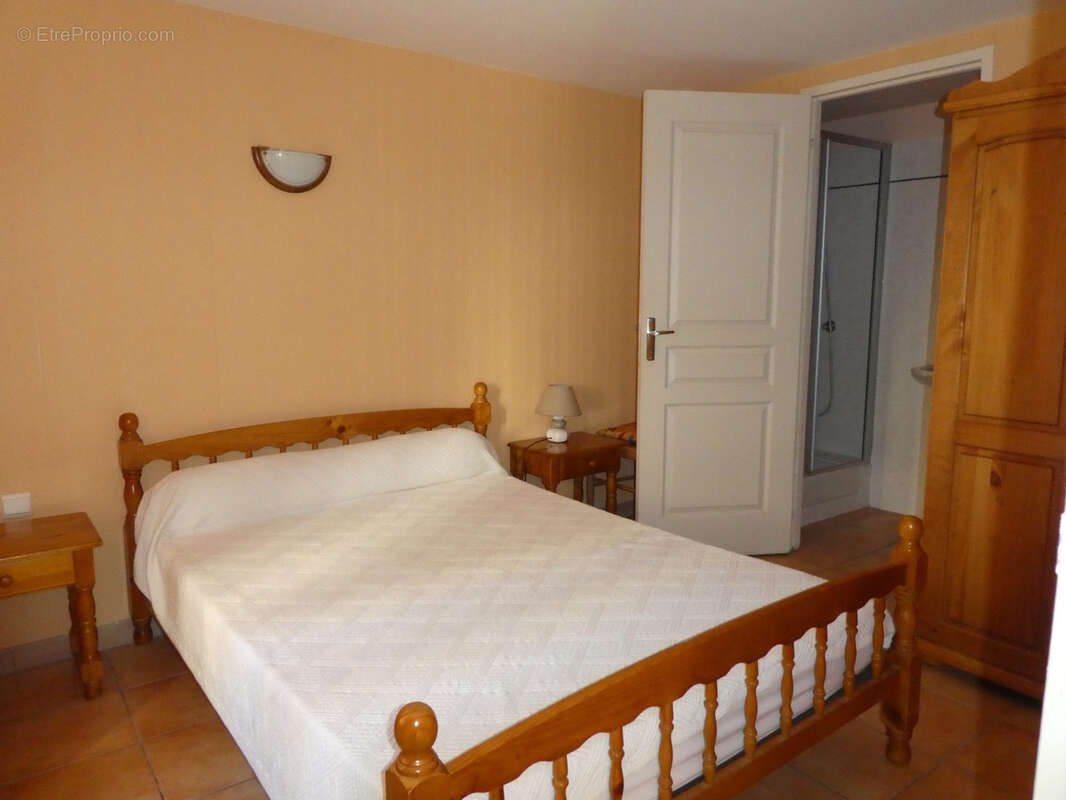 Maison à DUILHAC-SOUS-PEYREPERTUSE