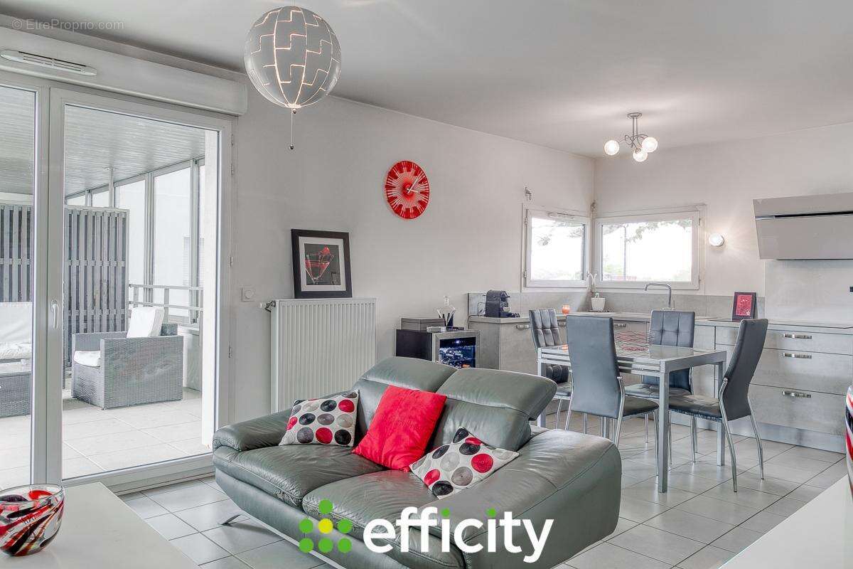 Appartement à SAINT-PRIEST