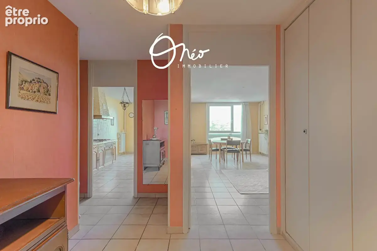 Appartement Lyon 8ème - 5 pièces - 111 m2 - photo 9