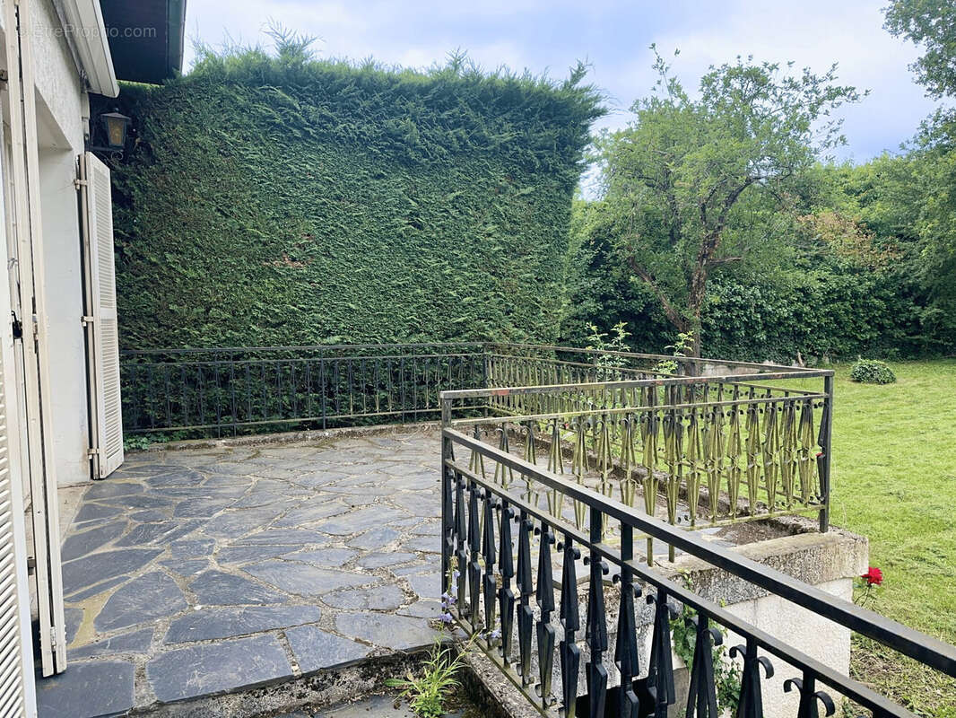 Maison à RIS-ORANGIS