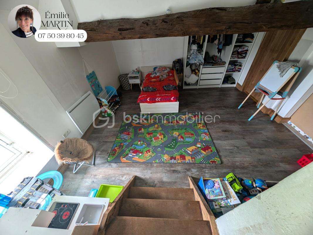 Maison de campagne offrant un beau potentiel ! - photo 11