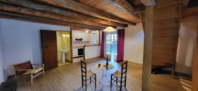 Maison à VIELLE-LOURON