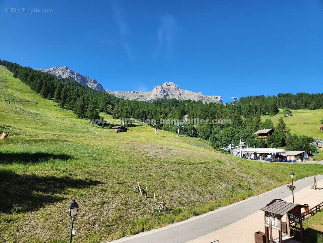 Appartement à LES THUILES