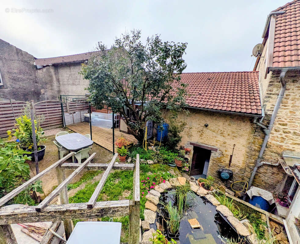 Maison à CERTILLEUX