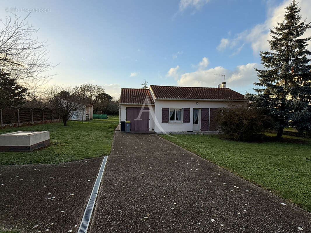 Maison à ANGLES