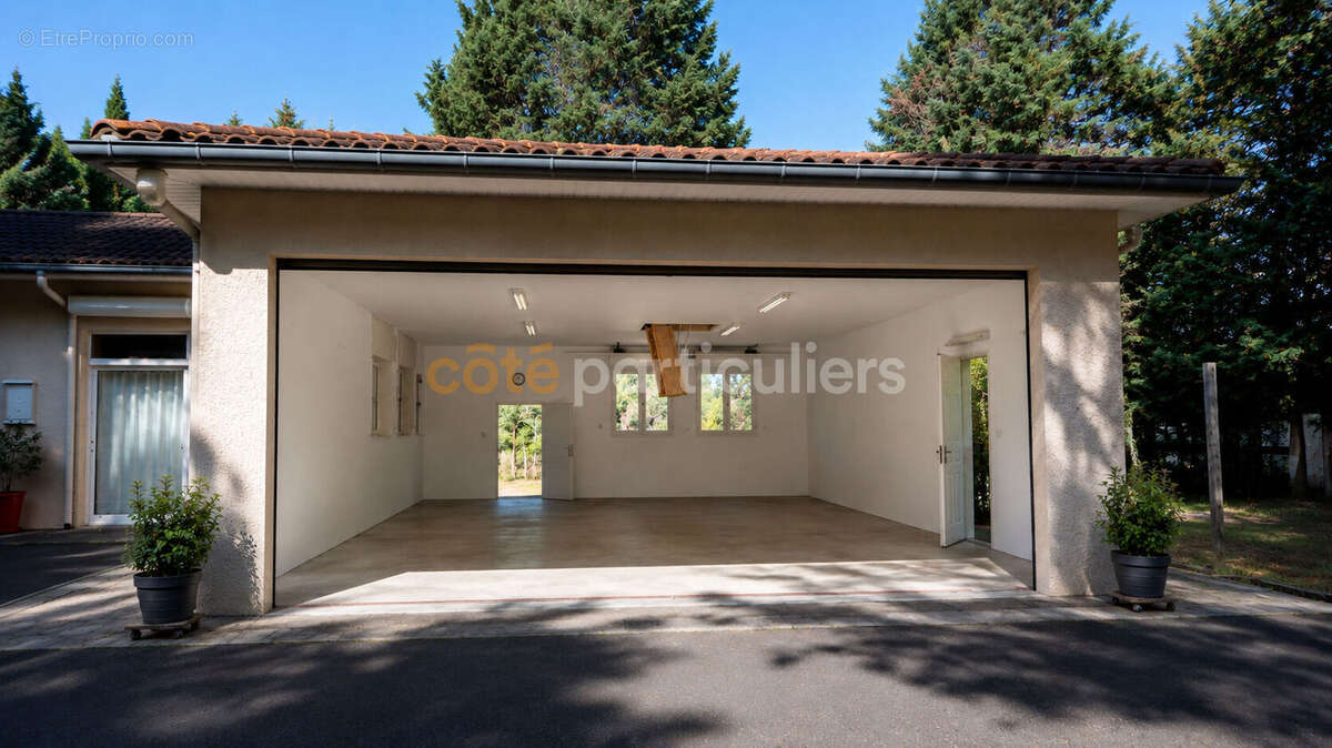 Maison d'architecte  de 250m2 à Ambres - photo 5