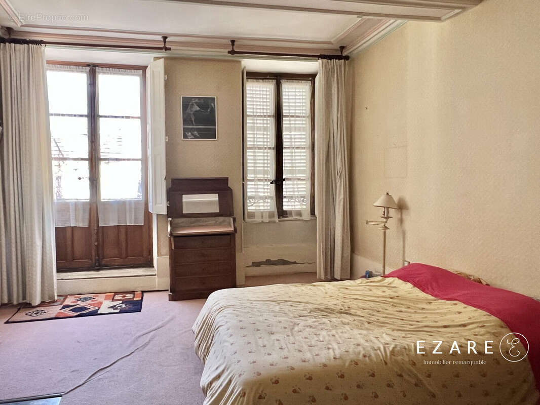 Maison 266 m² à Saulieu  - photo 8