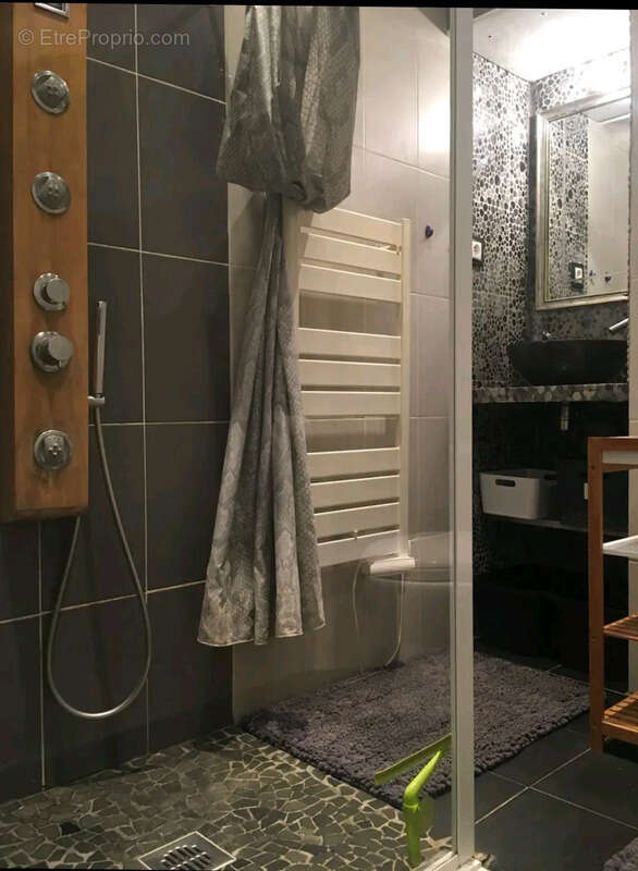 Appartement à AIX-LES-BAINS