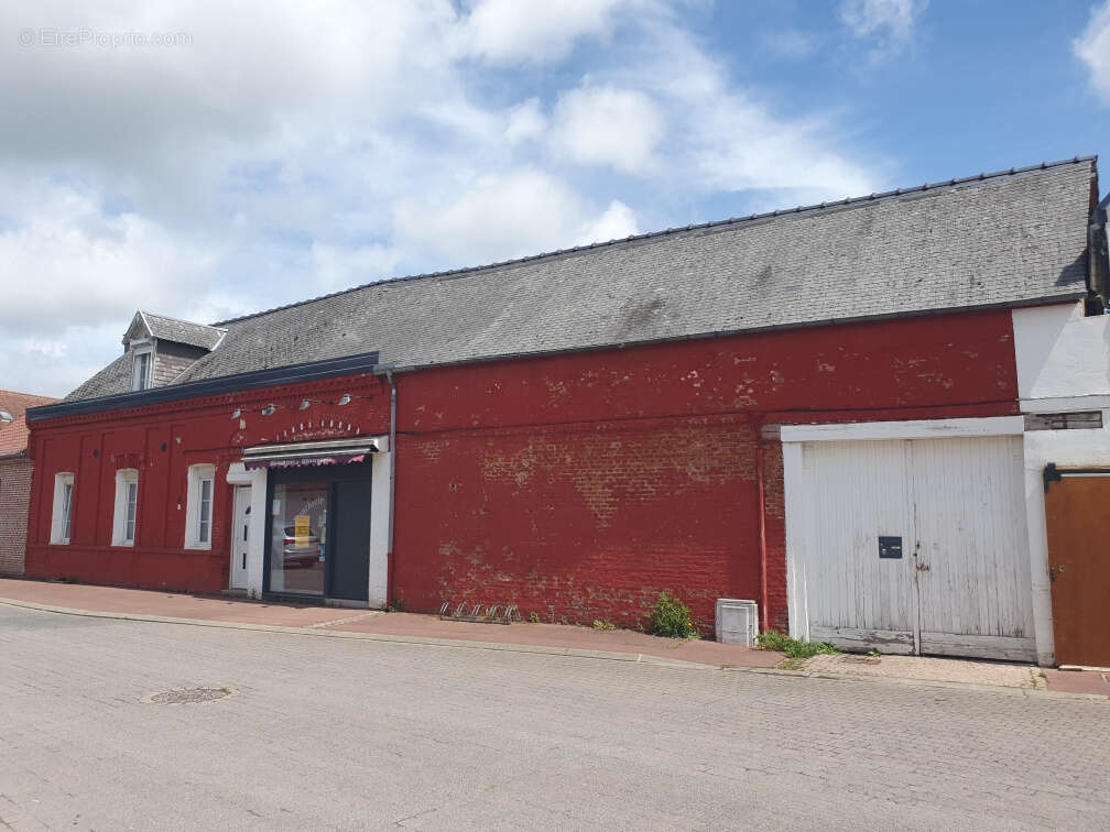 Maison à HALLENCOURT