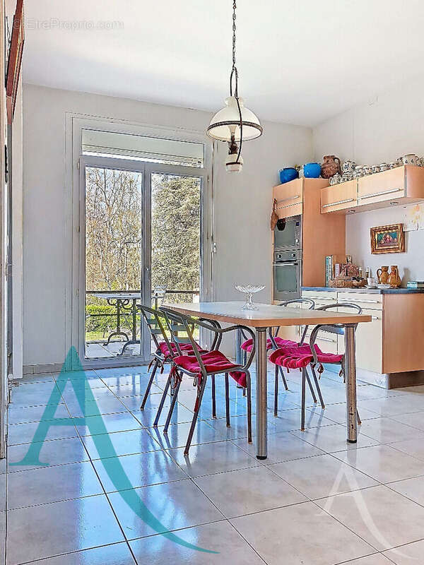 Maison à CARBONNE