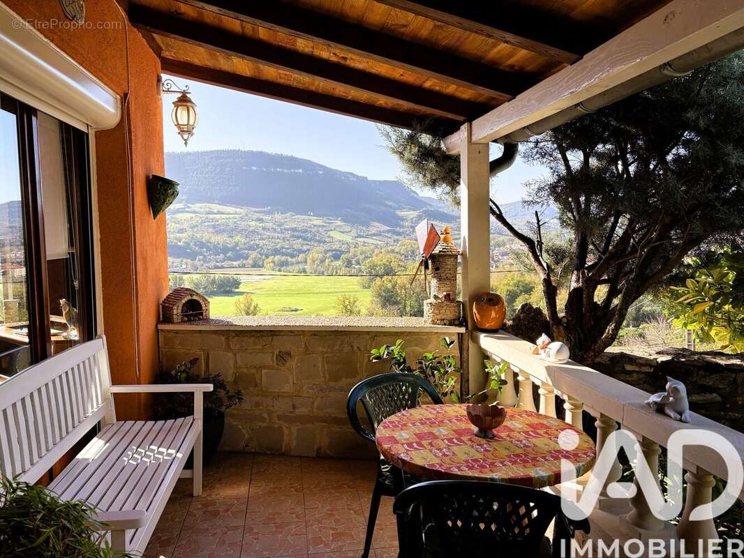Maison 131 m² à Millau  - photo 6