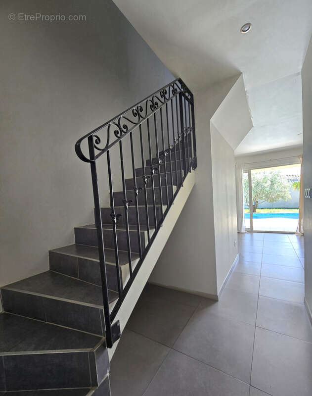 Maison à SORGUES