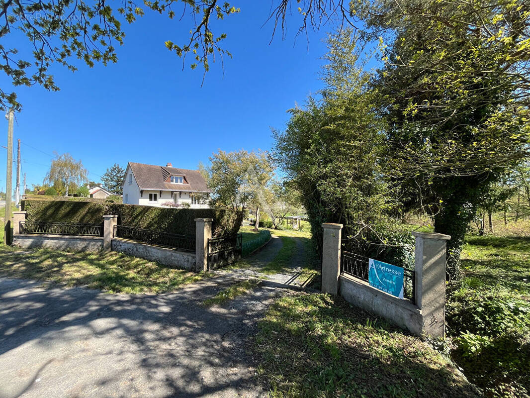 Maison à CHATEAU-RENAULT