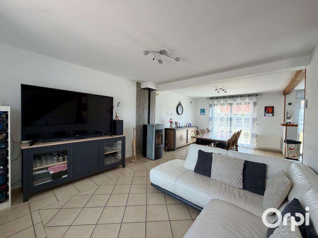  EXCLUSIVITÉ : CHARMANTE maison située à Oye-Plage ! - photo 5