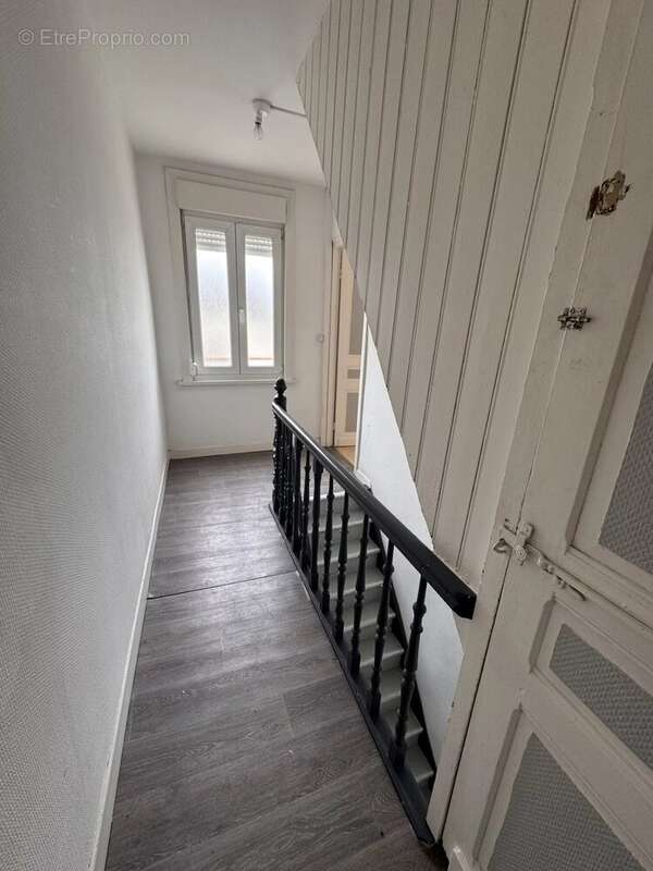 Maison 75 m² à Escaudain  - photo 4