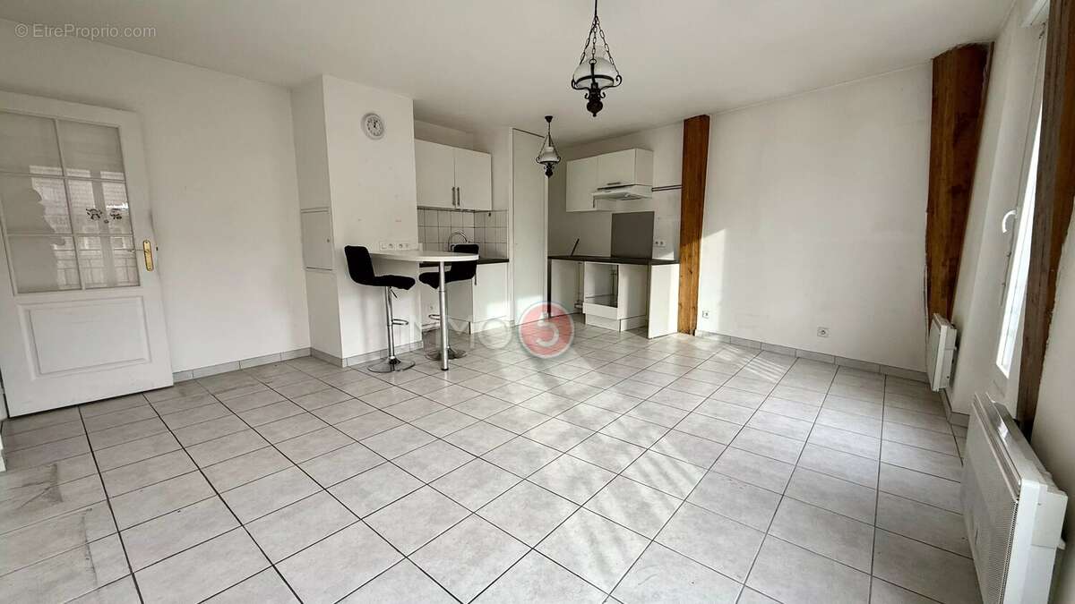 Appartement à LE RAINCY