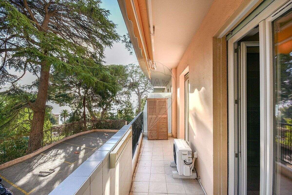 Appartement à CAP-D'AIL