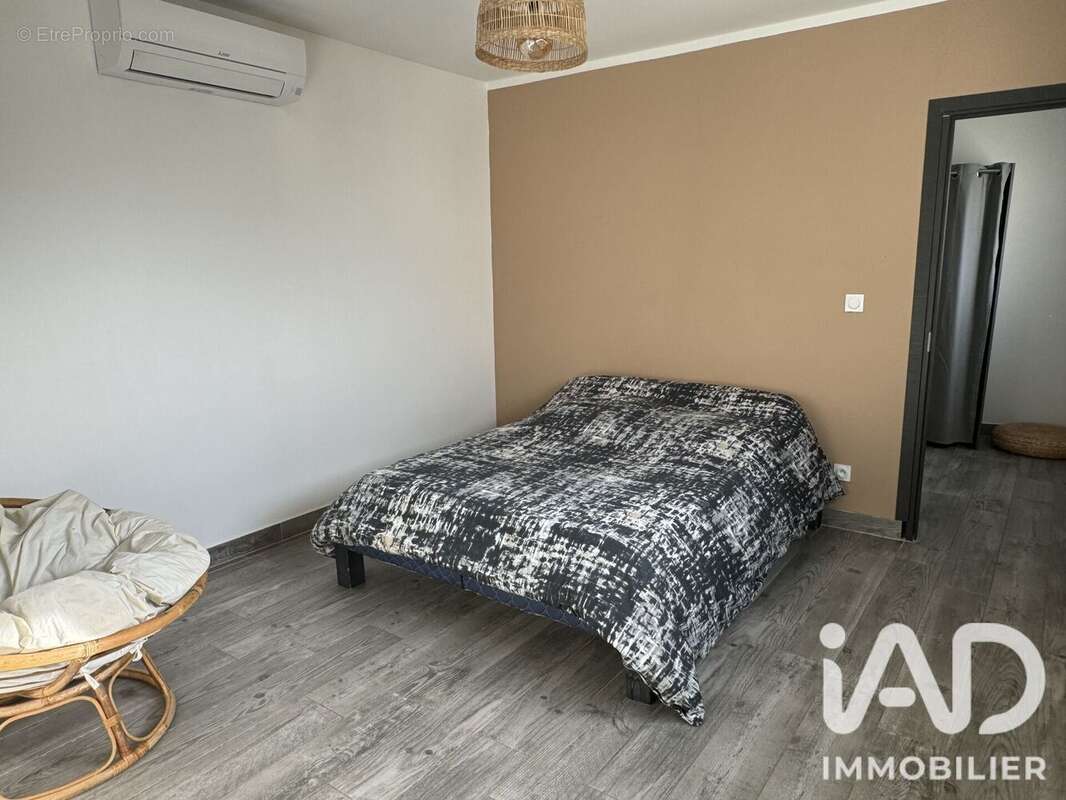 Maison 130 m² à Vauvert  - photo 7